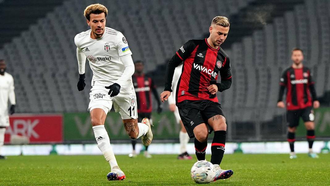 Atatürk Olimpiyat Stadı’nda kozlar paylaşılacak! F. Karagümrük - Beşiktaş muhtemel 11’leri belli oldu! 3